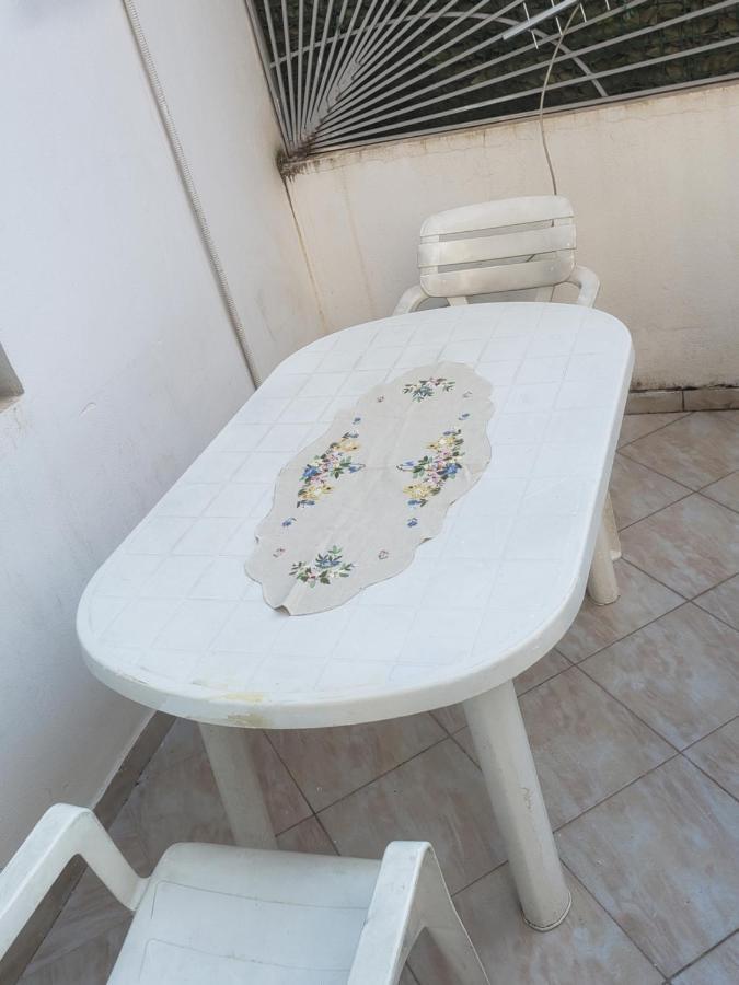 Hostel Oakland Tirana Exteriér fotografie