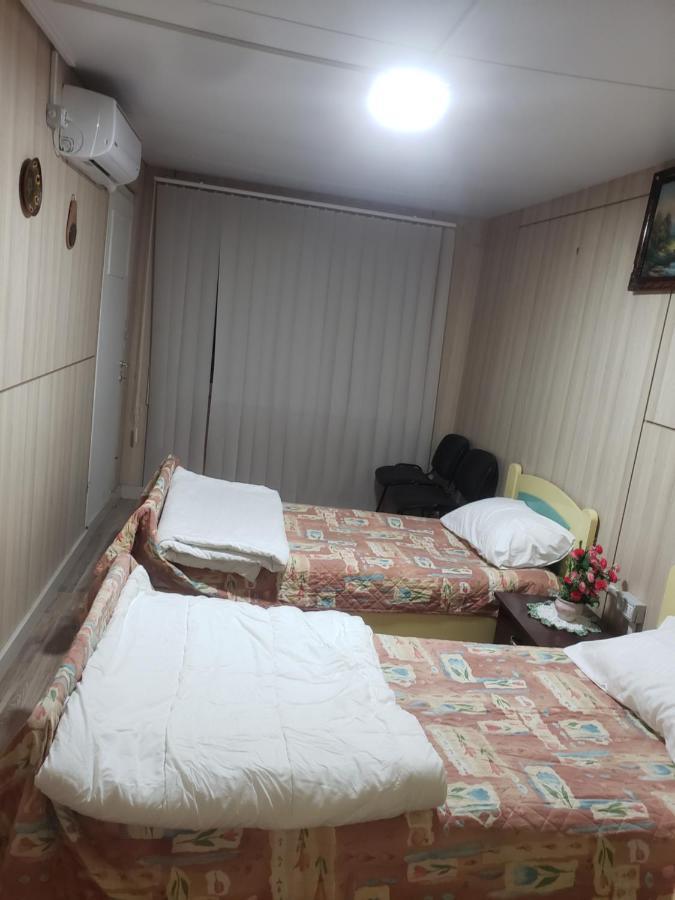 Hostel Oakland Tirana Exteriér fotografie