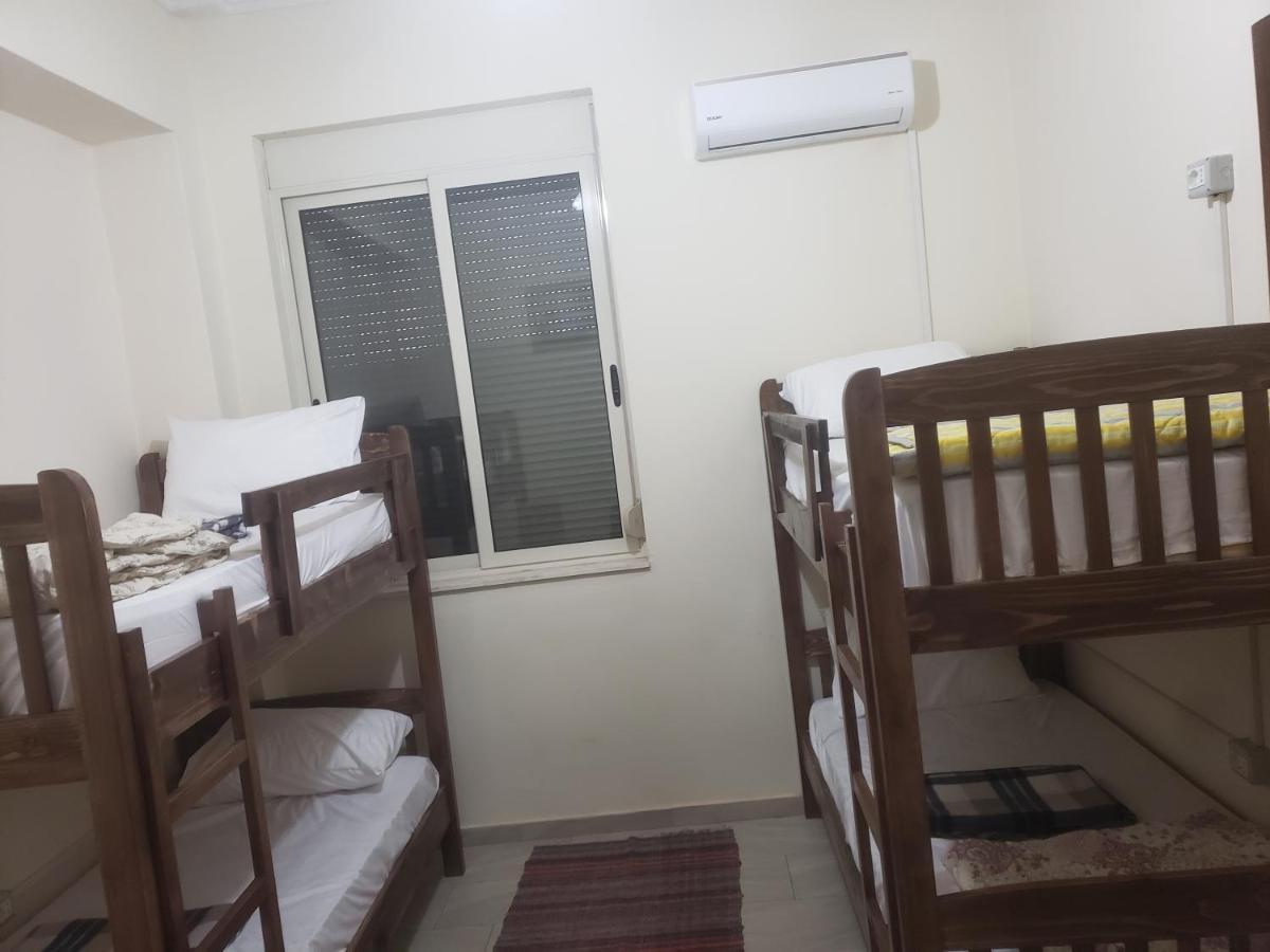 Hostel Oakland Tirana Exteriér fotografie