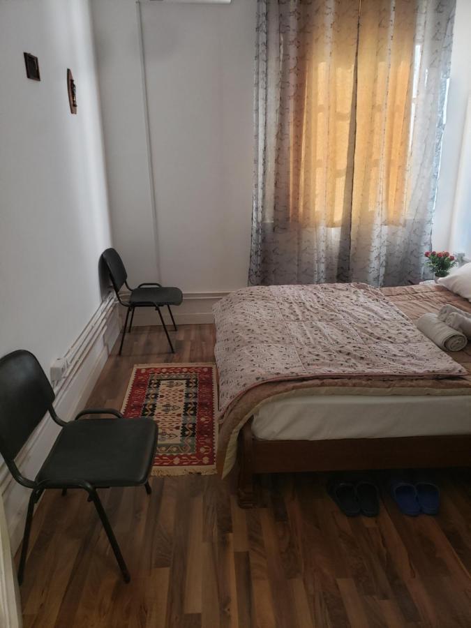Hostel Oakland Tirana Exteriér fotografie