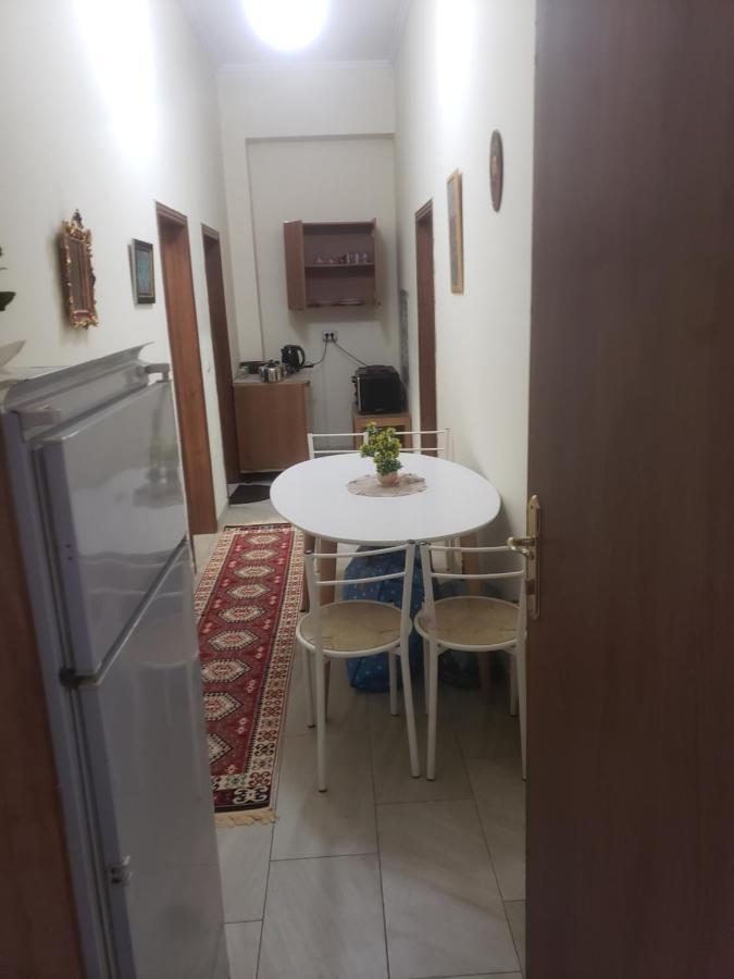 Hostel Oakland Tirana Exteriér fotografie