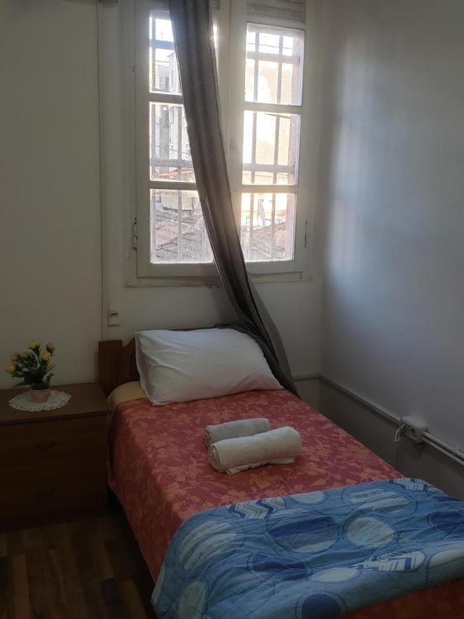 Hostel Oakland Tirana Exteriér fotografie